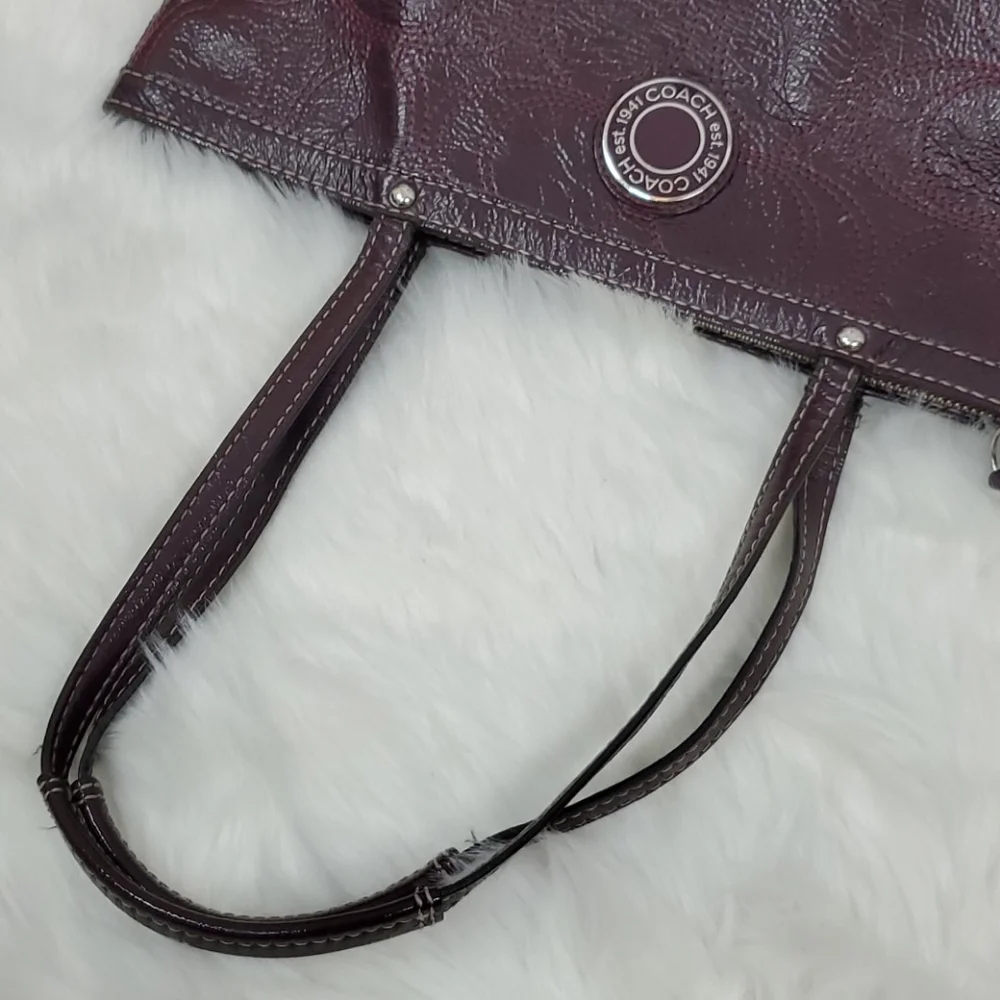 Coach patent leather signature shoulder purse bag cherry color